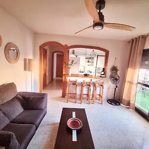 En Segunda Línea De Playa. Apartamento Rincón de la Victoria